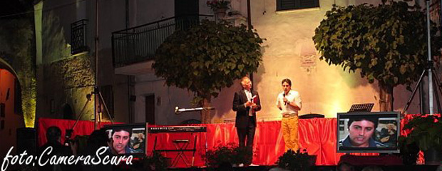 ASSEGNAZIONE DEL PREMIO INTERNAZIONALE D'ANGIÒ 2010 - V Edizione - Piazza di Risorgimento - Scurcola Marsica (AQ)